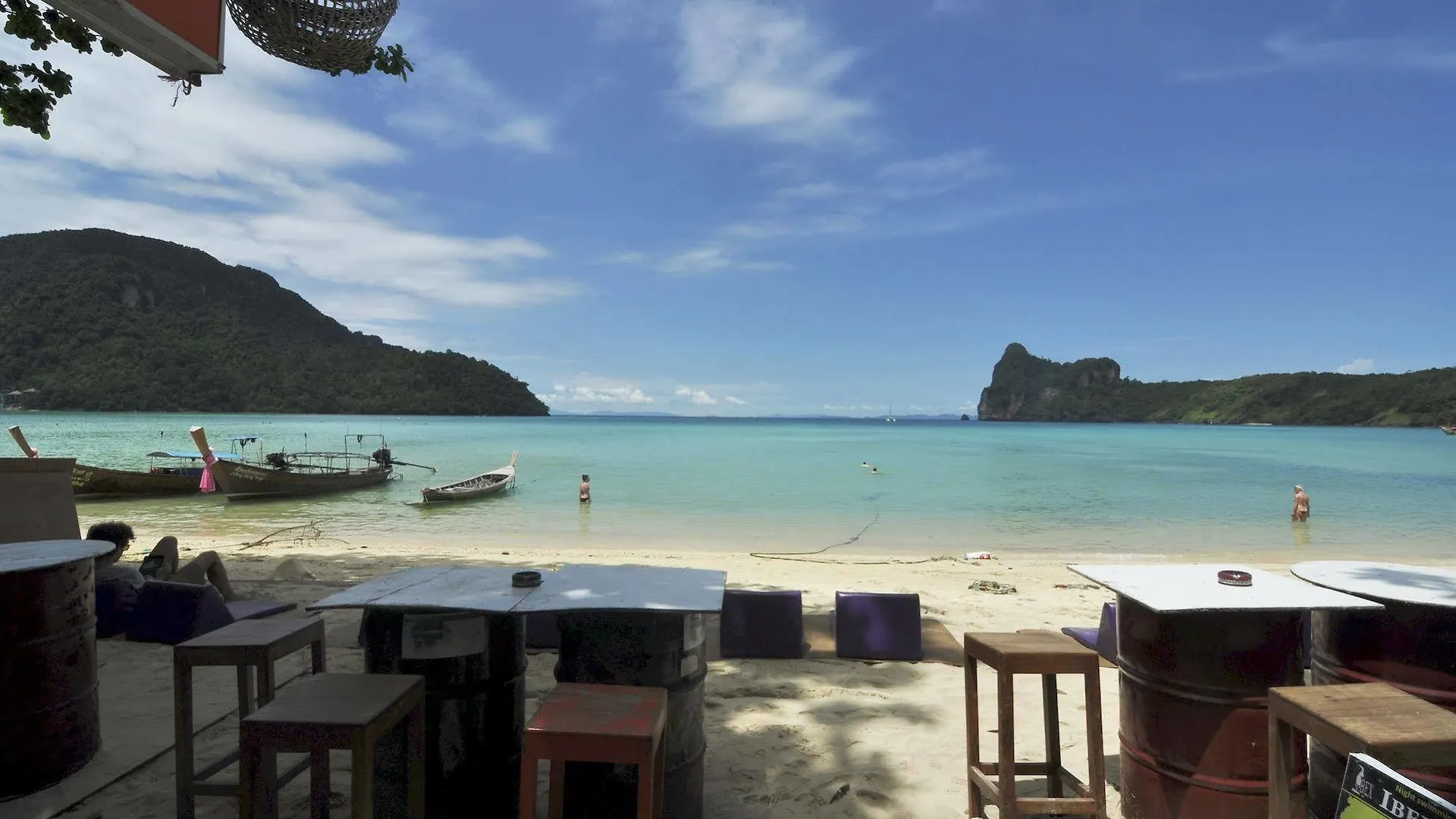 Blanco Dorm Room & Restaurant Ko Phi Phi Phi Phi Don